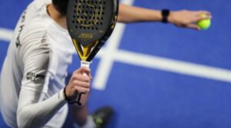 Padel: Uno Sport Accessibile a Tutti? Suggerimenti Ortopedici per Praticarlo in Modo Sicuro