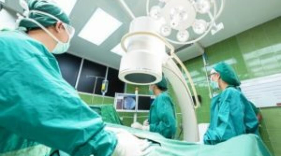 Chirurgia Protesica in Day Surgery: I Vantaggi Completi per il Paziente